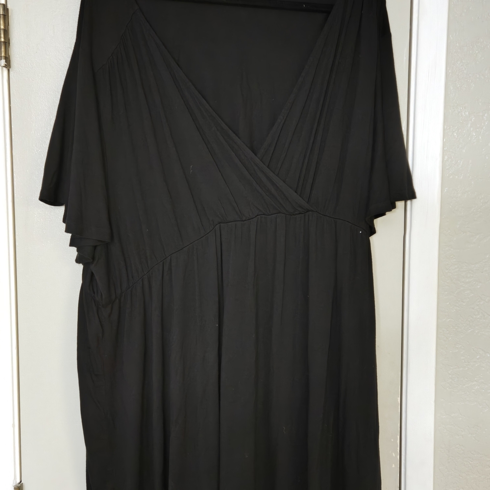 Maurices Black Short Sleeve Top